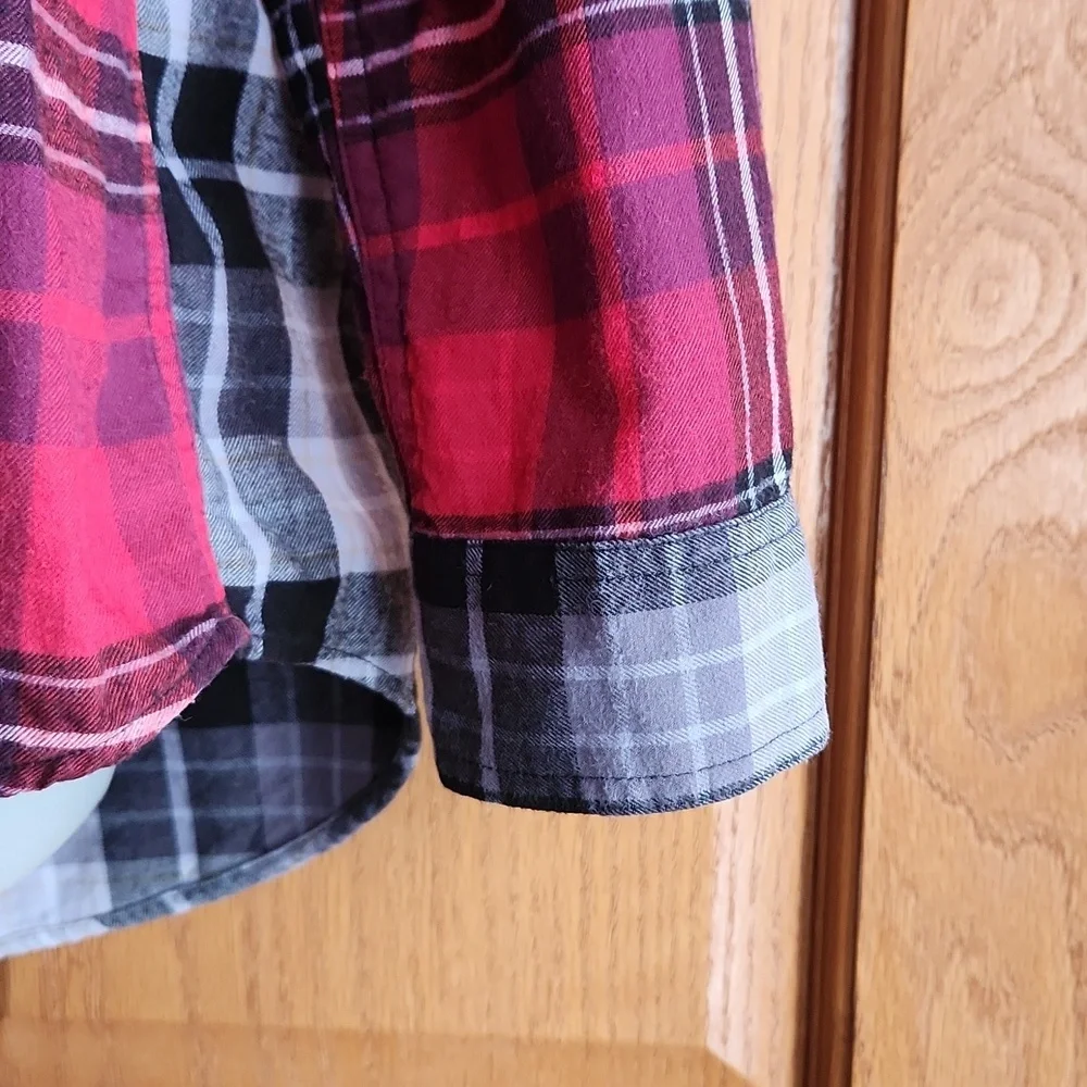Eddie Bauer Red, Black and Gray Plaid Shirt - Picture 6 of 13